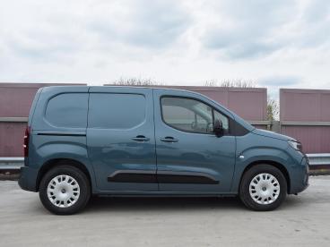 SPOTICAR Opel Combo Combo-e Electric L1 50kwh | Tot 8 Jaar Garantie | Pakket C Tweedehands - Bedrijfswagen Elektrisch Blauw - Alphen Aan Den Rijn - 1200283687_5