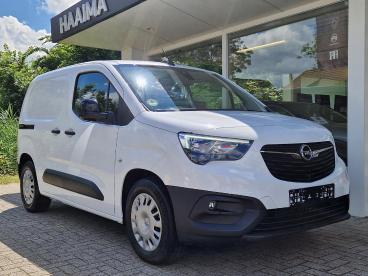 SPOTICAR Opel Combo Life Combo-e Life L1h1 Edition 50 Kwh | Tot 275km Wltp Range | 100kw Tweedehands -  Elektrisch Wit - Wirdum (fr) - 1200297253_1