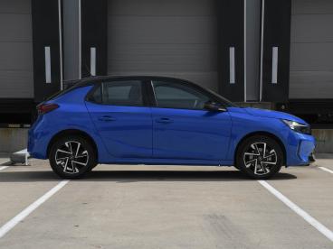 SPOTICAR Opel Corsa Gs 1.2 Turbo 100pk Apple Carplay | Digitaal Instru Tweedehands -  Benzine Blauw - Roermond - 1200276652_4