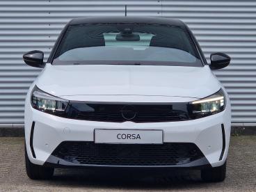 SPOTICAR Opel Corsa Gs 1.2 Turbo 100pk | € 4.607 Voordeel | Climate Co Tweedehands -  Benzine Wit - Alblasserdam - 1200282236_4