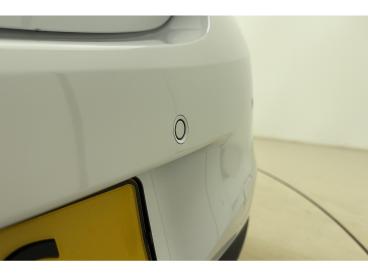 SPOTICAR Opel Corsa 1.4 Black Edition | Navigatie | Airco | Cruise Con Tweedehands -  Benzine Wit - Leeuwarden - 1200287783_3