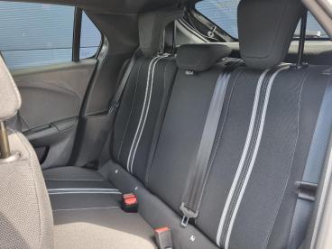 SPOTICAR Opel Corsa 1.2 Turbo Gs | Navigatie | Parkeercamera | Parkeer Tweedehands -  Benzine Grijs - Doetinchem - 1200293776_3