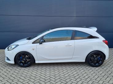 SPOTICAR Opel Corsa 1.0 Turbo Color Edition | Opc Line | Cruise Contro Tweedehands -  Benzine Wit - Doetinchem - 1200299149_2