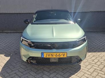 SPOTICAR Opel Corsa 1.2t 100pk Yes | Airconditioning | Navigatie By Ap Tweedehands -  Benzine Groen - Venlo - 1200299938_2