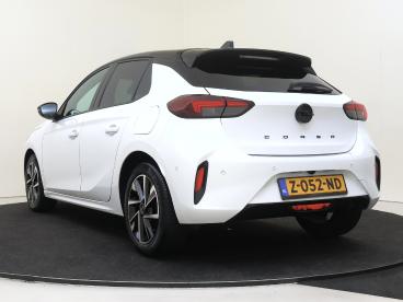 SPOTICAR Opel Corsa 1.2 Gs 75pk Camera | Navigatie | Stuur En Stoelen Tweedehands -  Benzine Wit - Naaldwijk - 1200301123_4