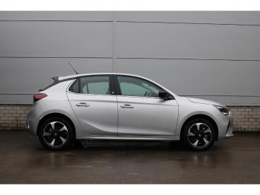 SPOTICAR Opel Corsa Corsa-e Level 3 50 Kwh | Navigatie | Carplay | Achteruitri Tweedehands - Hatchback Elektrisch Grijs - Woerden - 1200286577_4