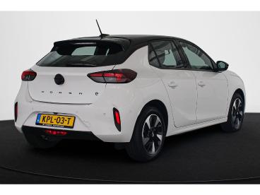 SPOTICAR Opel Corsa Corsa-e Electric Gs 50 Kwh Soh 98% Apple Carplay Achteruit Tweedehands - Hatchback Elektrisch Wit - Amsterdam - 1200298345_3