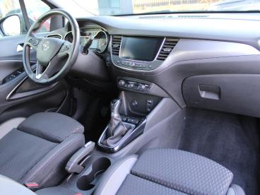 SPOTICAR Opel Crossland X 1.2 Turbo Innovation | Navi / Climate / Cruise Tweedehands - Suv Benzine Wit - Tiel - 1200282173_3