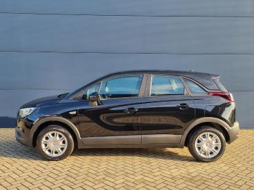 SPOTICAR Opel Crossland X 1.2 Turbo Edition | Cruise Control | Airco | Trekh Tweedehands - Suv Benzine Zwart - Doetinchem - 1200293669_2