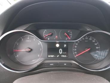 SPOTICAR Opel Crossland X 1.2t 131pk Innovation Automaat | Climate Control | Tweedehands - Suv Benzine Grijs - Elst - 1200298887_5