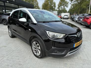 SPOTICAR Opel Crossland X 1.2 Turbo Innovation | Climate Control | Navigatie Tweedehands - Suv Benzine Zwart - Emmeloord - 1200302769_3