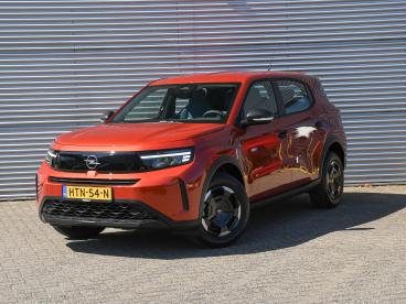 SPOTICAR Opel Frontera Electric Edition 44 Kwh 114pk Automaat Cruise.c | Tweedehands - Suv Elektrisch Oranje - Sittard - 1200272555_1