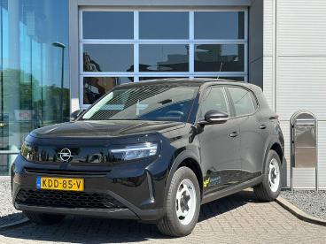 SPOTICAR Opel Frontera Electric 44kwh 113pk Edition | Navigatie | Apple C Tweedehands - Suv Elektrisch Zwart - Venray - 1200292919_1