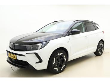 SPOTICAR Opel Grandland 1.6 Turbo Plug-in Hybrid 300 Pk 4x4 Gse | Adaptive Tweedehands - Suv Plugin Hybrid Wit - Drachten - 1200271668_1