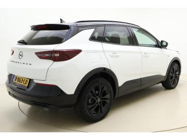 SPOTICAR Opel Grandland 1.2 Turbo Gs Line 130pk | Navigatie | Climate Cont Tweedehands - Suv Benzine Wit - Sneek - 1200281655_2