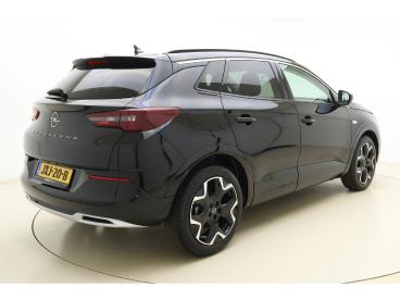 SPOTICAR Opel Grandland 1.2 Turbo Ultimate | Climate & Cruise Control | El Tweedehands - Suv Benzine Zwart - Emmeloord - 1200290326_2