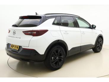 SPOTICAR Opel Grandland 1.2 Turbo Gs Black Pack | Automaat | Stoel- En Stu Tweedehands - Suv Benzine Wit - Drachten - 1200290474_2