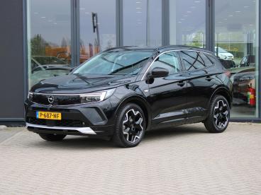 SPOTICAR Opel Grandland 1.2 Turbo Business Elegance | Stoel & Stuur Verw. Tweedehands - Suv Benzine Zwart - Nijmegen - 1200290931_5