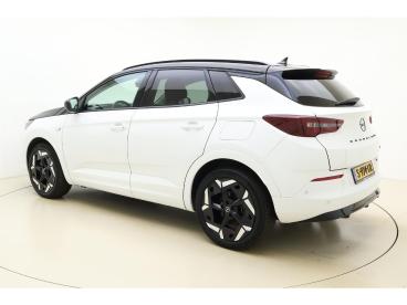 SPOTICAR Opel Grandland 1.6 Turbo Plug-in Hybrid 300pk 4x4 Gse | Adaptive Tweedehands - Suv Plugin Hybrid Wit - Leeuwarden - 1200291609_4