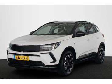 SPOTICAR Opel Grandland 1.2 Turbo Hybrid Ultimate Stuur/stoelverwarming St Tweedehands - Suv Hybride Wit - Huizen - 1200293880_1