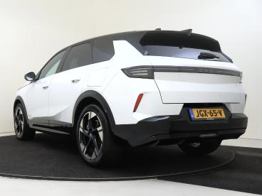 SPOTICAR Opel Grandland 1.6 Turbo 195pk Plug-in-hybrid Gs Panorama Schuif Tweedehands - Suv Plugin Hybrid Wit - Naaldwijk - 1200296076_4