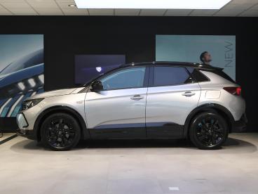 SPOTICAR Opel Grandland Suv Business Elegance 225 Pk Plug-in Hybrid Automa Tweedehands - Suv Plugin Hybrid Grijs - Nieuwegein - 1200297779_2