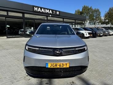 SPOTICAR Opel Grandland Electric Business Edition 73 Kwh | 8 Jaar Garantie Tweedehands - Suv Elektrisch Grijs - Emmeloord - 1200298084_2