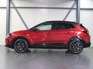 SPOTICAR Opel Grandland 1.6 Turbo 225pk Plug-in Hybrid Gs Line | 1ste Eige Tweedehands - Suv Plugin Hybrid Rood - Amersfoort - 1200298410_2