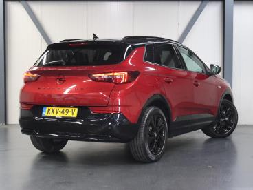 SPOTICAR Opel Grandland 1.6 Turbo 225pk Plug-in Hybrid Gs Line | 1ste Eige Tweedehands - Suv Plugin Hybrid Rood - Amersfoort - 1200298410_3
