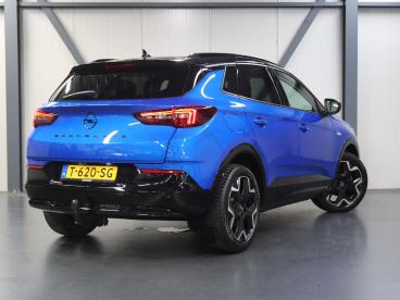 SPOTICAR Opel Grandland 130pk Level 4 | 1ste Eigenaar | Trekhaak | Camera Tweedehands - Suv Benzine Blauw - Amersfoort - 1200299240_3