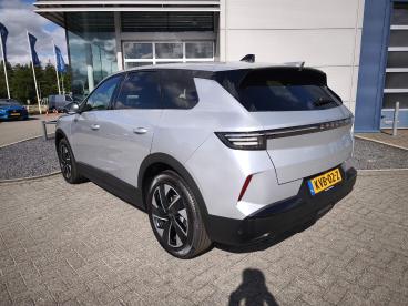 SPOTICAR Opel Grandland 1.2 Turbo Hybrid Edition Panorama Dak | Stoel Verw Tweedehands - Suv Hybride Grijs - Venray - 1200301557_5