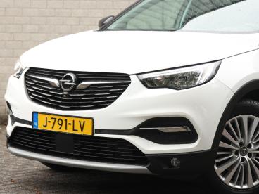 SPOTICAR Opel Grandland X 130pkturbo Innovation | 1ste Eigenaar | Glazen Dak Tweedehands - Suv Benzine Wit - Zeist - 1200279067_3