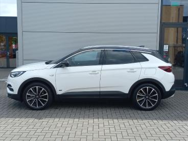 SPOTICAR Opel Grandland X 1.6t 300pk 4x4 Hybride Ultimate Automaat | Full Op Tweedehands - Suv Plugin Hybrid Wit - Elst - 1200280207_3