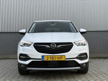 SPOTICAR Opel Grandland X 1.2 Turbo 130pk Innovation | Navigatie | Achteruit Tweedehands - Suv Benzine Wit - Venlo - 1200281481_2