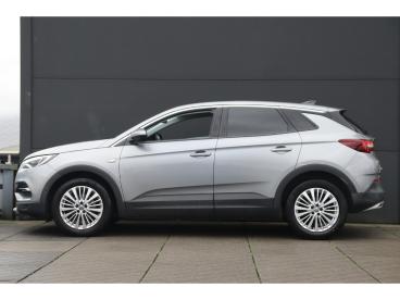 SPOTICAR Opel Grandland X 1.2 Turbo Business Executive Automaat / Navigatie Tweedehands - Suv Benzine Grijs - Amsterdam - 1200282714_2