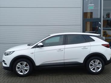 SPOTICAR Opel Grandland X 1.2t 130pk Business Edition | Airconditioning | Na Tweedehands - Suv Benzine Wit - Elst - 1200284450_4