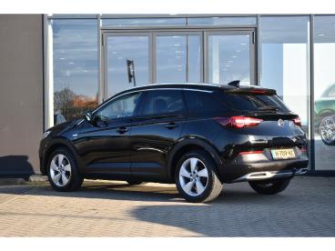 SPOTICAR Opel Grandland X 1.2 Turbo Innovation | Trekhaak / Camera / Stoel E Tweedehands - Suv Benzine Zwart - Nijmegen - 1200285569_2