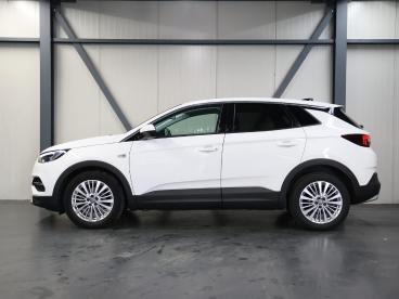 SPOTICAR Opel Grandland X Innovation 130pk | 1ste Eigenaar | Trekhaak | Appl Tweedehands - Suv Benzine Wit - Amersfoort - 1200288310_2