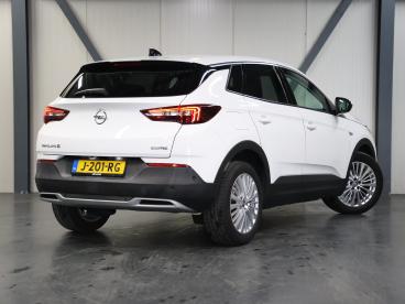 SPOTICAR Opel Grandland X Innovation 130pk | 1ste Eigenaar | Trekhaak | Appl Tweedehands - Suv Benzine Wit - Amersfoort - 1200288310_3