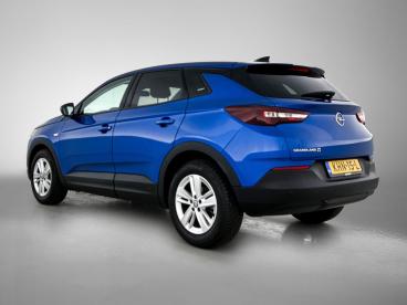SPOTICAR Opel Grandland X 1.2 130pk Edition X Automaat | Navigatie | Climate Tweedehands - Suv Benzine Blauw - Oirschot - 1200294713_3