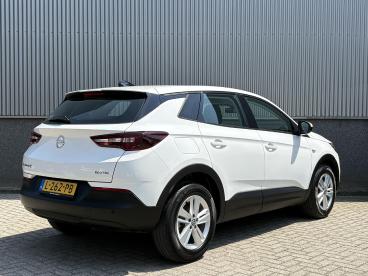 SPOTICAR Opel Grandland X 1.2 Turbo Edition | Cruise Control | Parkeersensor Tweedehands - Suv Benzine Wit - Venlo - 1200297037_5