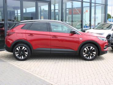 SPOTICAR Opel Grandland X 1.2 Turbo Ultimate Navi / Stoel, Stuur Voorruit Ve Tweedehands - Suv Benzine Rood - Nijmegen - 1200297767_3