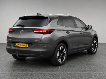SPOTICAR Opel Grandland X Business+ 1.2 Turbo 130pk | Agr-stoelen | Trekhaak Tweedehands - Suv Benzine Grijs - Alblasserdam - 1200299006_2