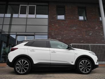 SPOTICAR Opel Grandland X 1.6 Turbo Hybrid4 Ultimate | 300 Pk | Plugin Hybri Tweedehands - Suv Plugin Hybrid Wit - Sneek - 1200299720_2