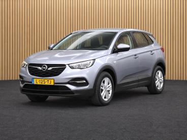 SPOTICAR Opel Grandland X 1.2 Turbo Edition | Trekhaak / Cruise / Carplay Tweedehands - Suv Benzine Grijs - Nijmegen - 1200300304_5