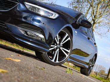 SPOTICAR Opel Insignia  Tweedehands - Hatchback Benzine Blauw - Roermond - 1200281718_3