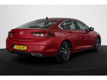 SPOTICAR Opel Insignia Grand Sport 2.0 Turbo Ultimate Bose Trekhaak Adapt Tweedehands - Hatchback Benzine Rood - Almere - 1200293851_3