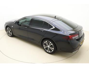 SPOTICAR Opel Insignia  Tweedehands - Hatchback Benzine Zwart - Leeuwarden - 1200294280_4