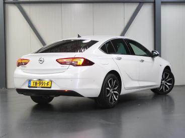 SPOTICAR Opel Insignia Grand Sport 1.5 165pk Turbo Innovation | 1ste Eige Tweedehands - Hatchback Benzine Wit - Amersfoort - 1200299016_3