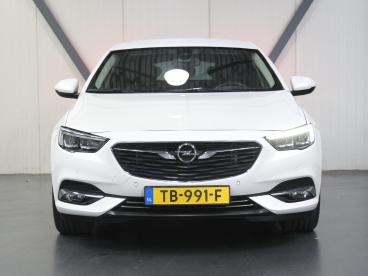 SPOTICAR Opel Insignia Grand Sport 1.5 165pk Turbo Innovation | 1ste Eige Tweedehands - Hatchback Benzine Wit - Amersfoort - 1200299016_5